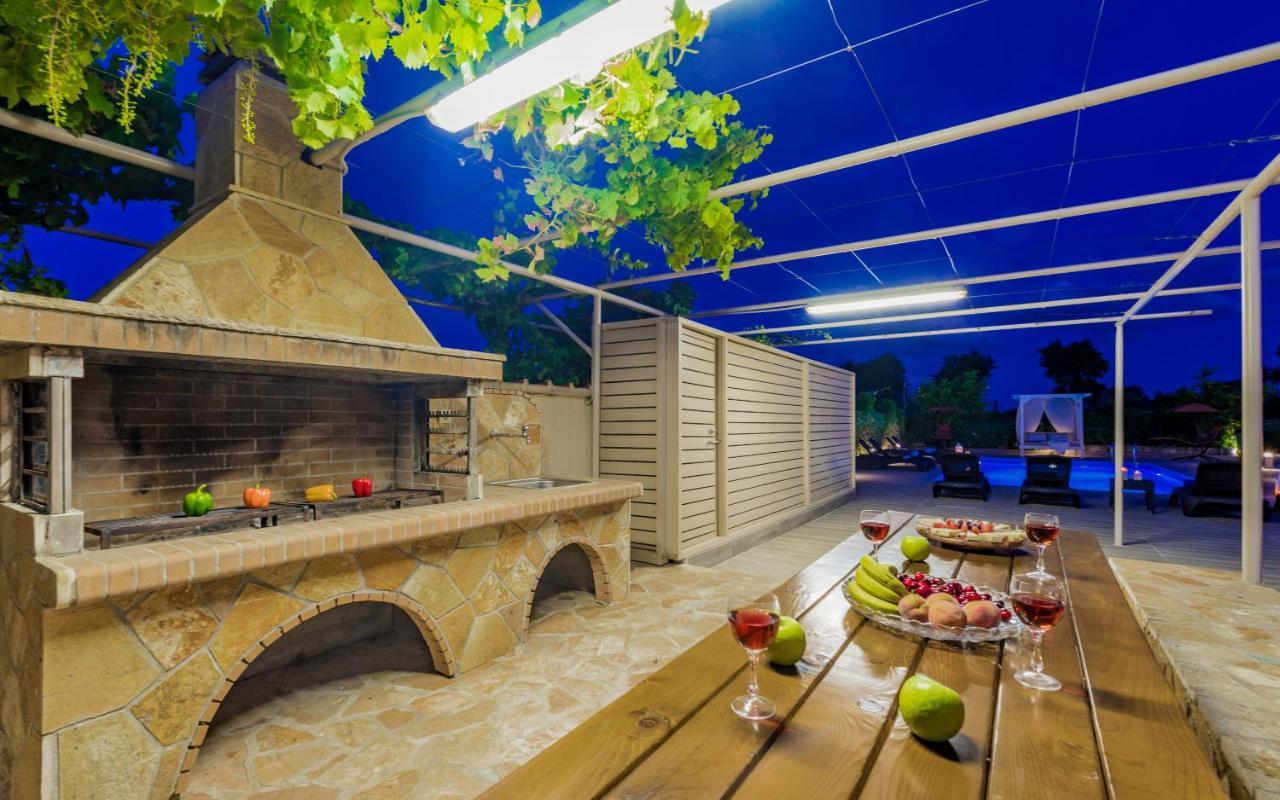 Giannoulis Village Agios Kyrikos  Exterior foto