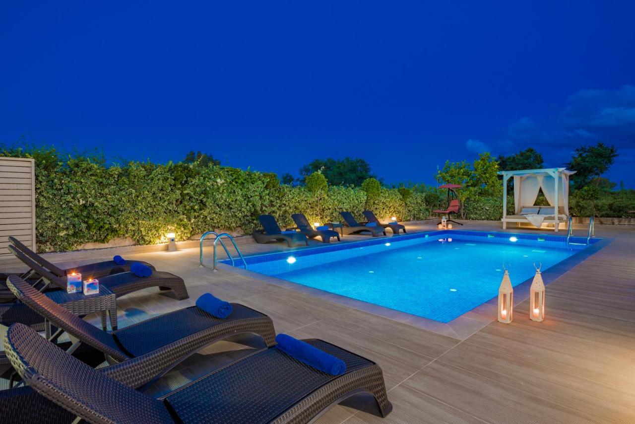 Giannoulis Village Agios Kyrikos  Exterior foto